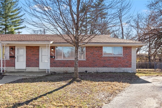 Building Photo - 416 S Cadillac Dr