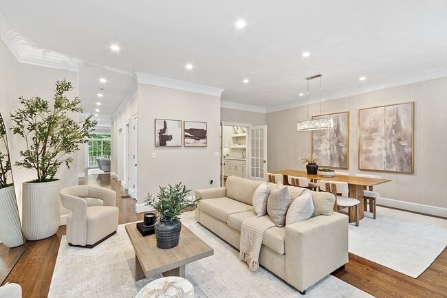 Photo - 33 Winthrop Rd Unit 1