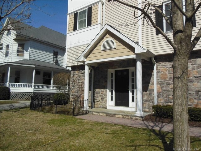 Photo - 1725 Summer St Unit 1