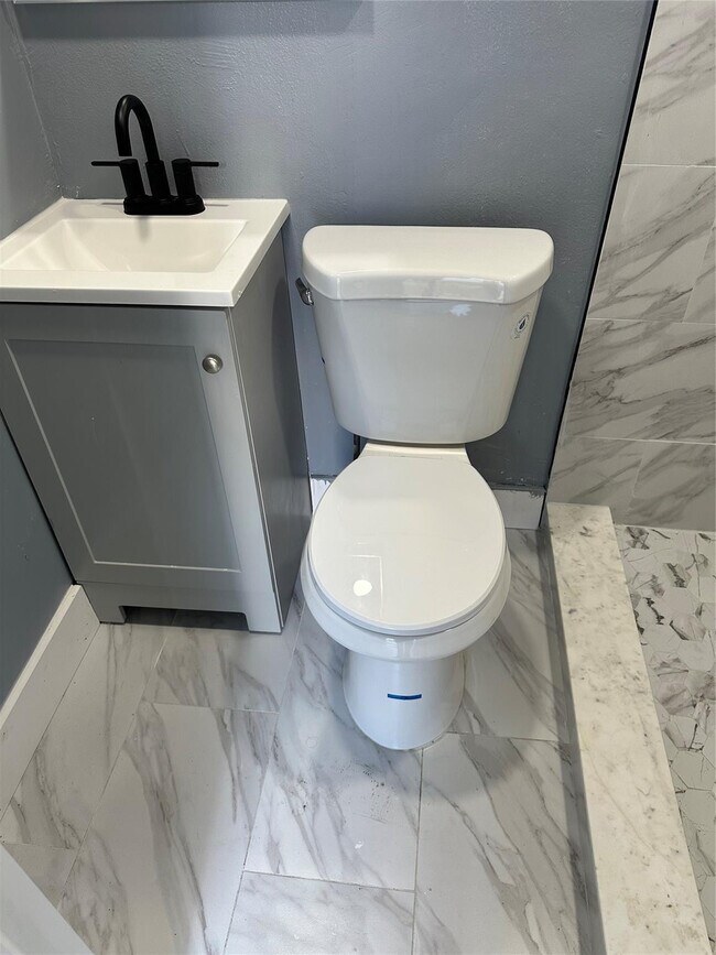 Photo - 6740 NW 6th Ct