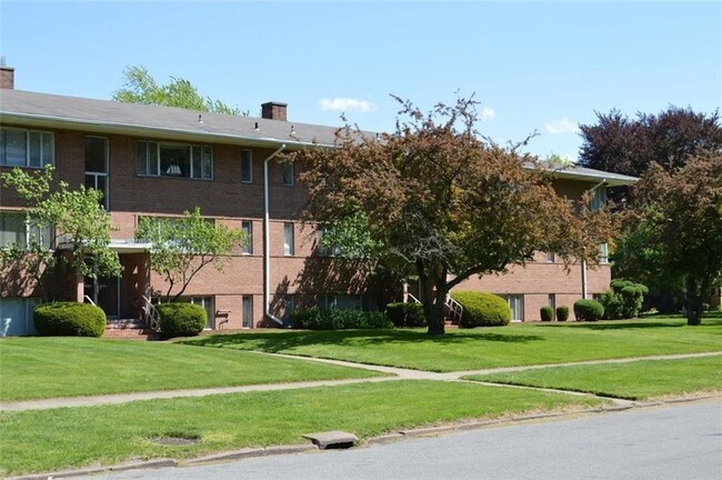 Photo - 1100 East Ave Apartment Unit 8A