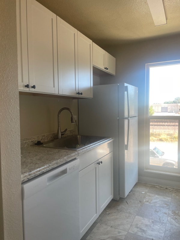 Photo - 4360 Loomis Ave Unit C