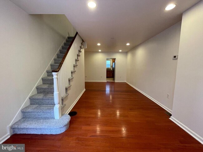 Photo - 1315 S Howard St