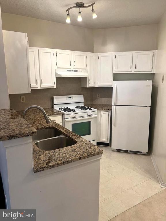Photo - 4401 Sedgehurst Dr Unit 303