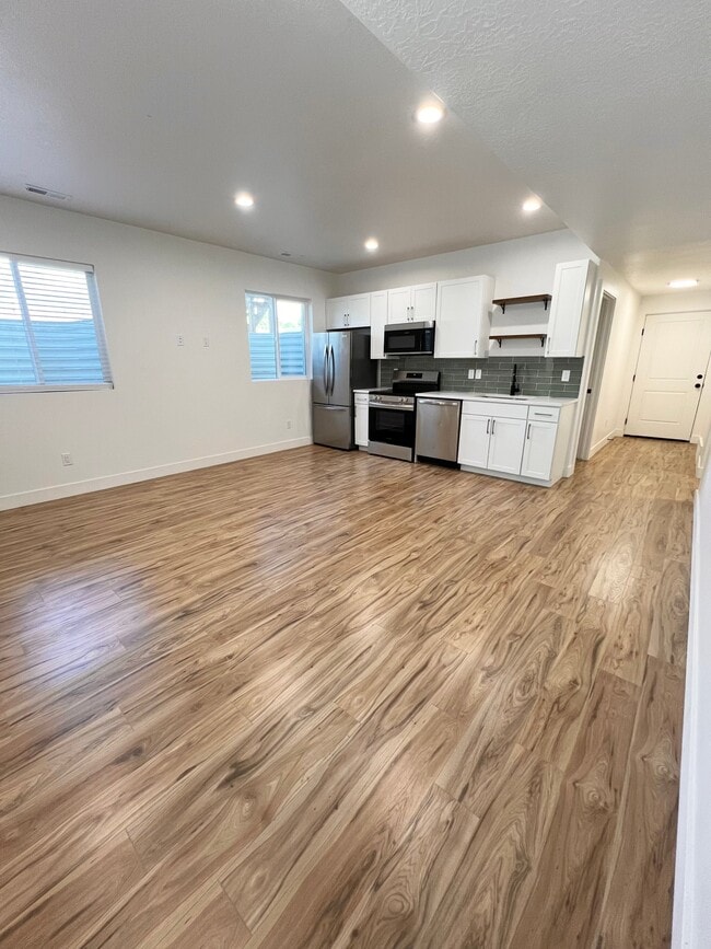 Photo - 514 N 450 W