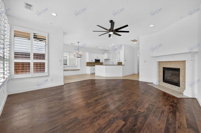 Photo - 2208 Grizzly Run Ln