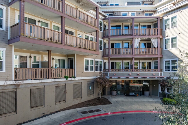 Entrance - 33 North Apartments