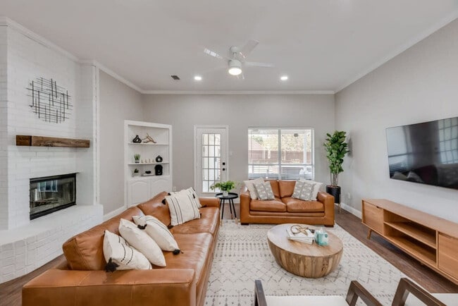 Building Photo - 7512 Brentwood Ct Rental