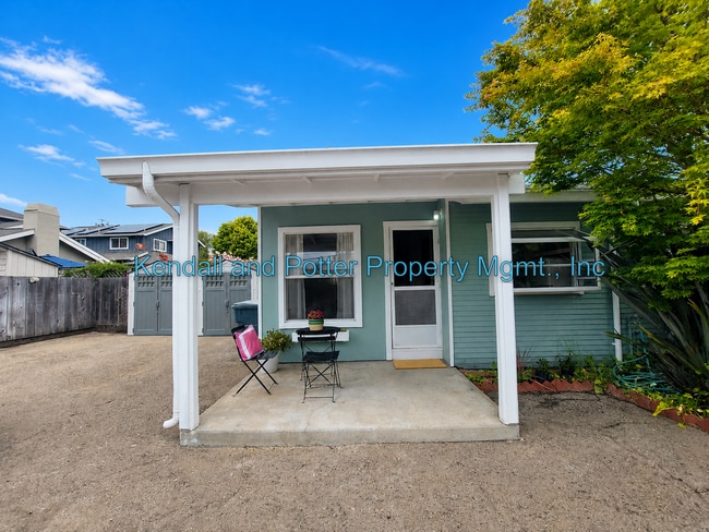 Building Photo - 607CAPITOLA - A and B Unit 607 Capitola Ave. #B
