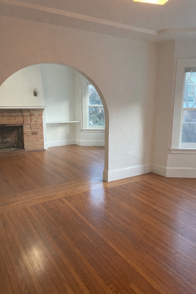 Photo - 244 30th St Unit 244 30th St