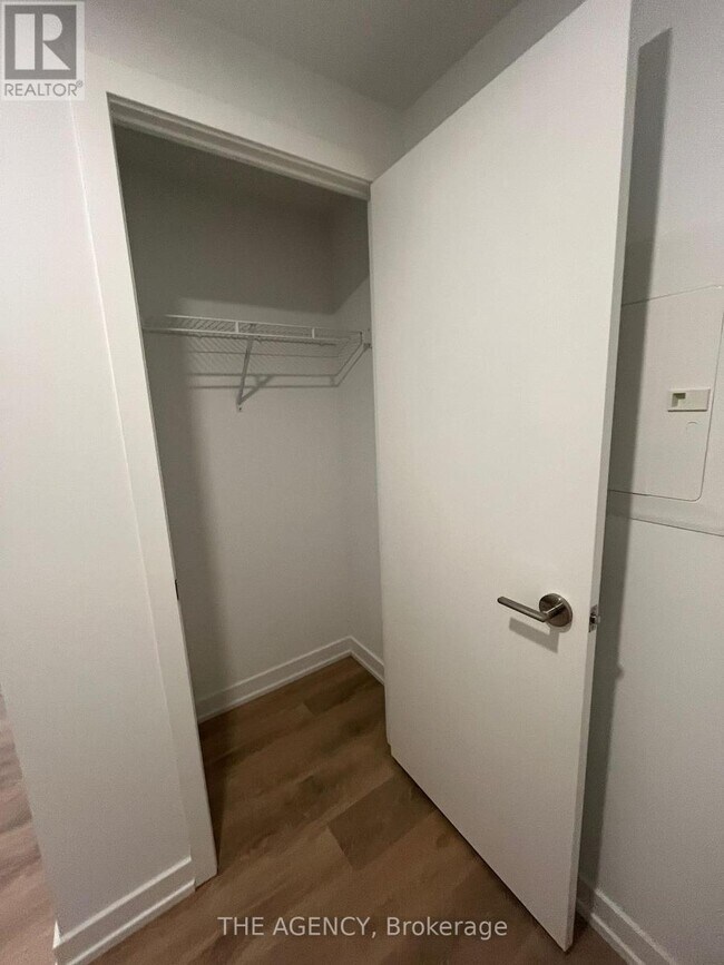 Photo - 1100 Sheppard Ave W Unit 215