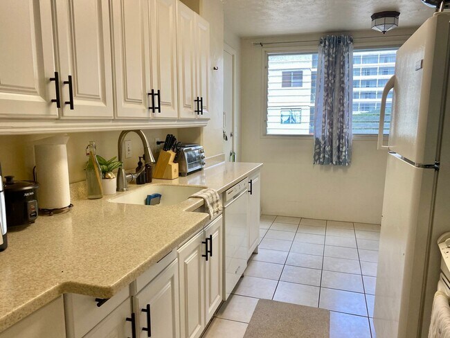 Photo - Fully Furnished 2 Bedroom 2 Bath All utili... Unit 401