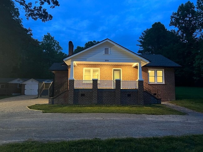 "Character Revived" Etowah Home and Guest ... - "Character Revived" Etowah Home and Guest ...