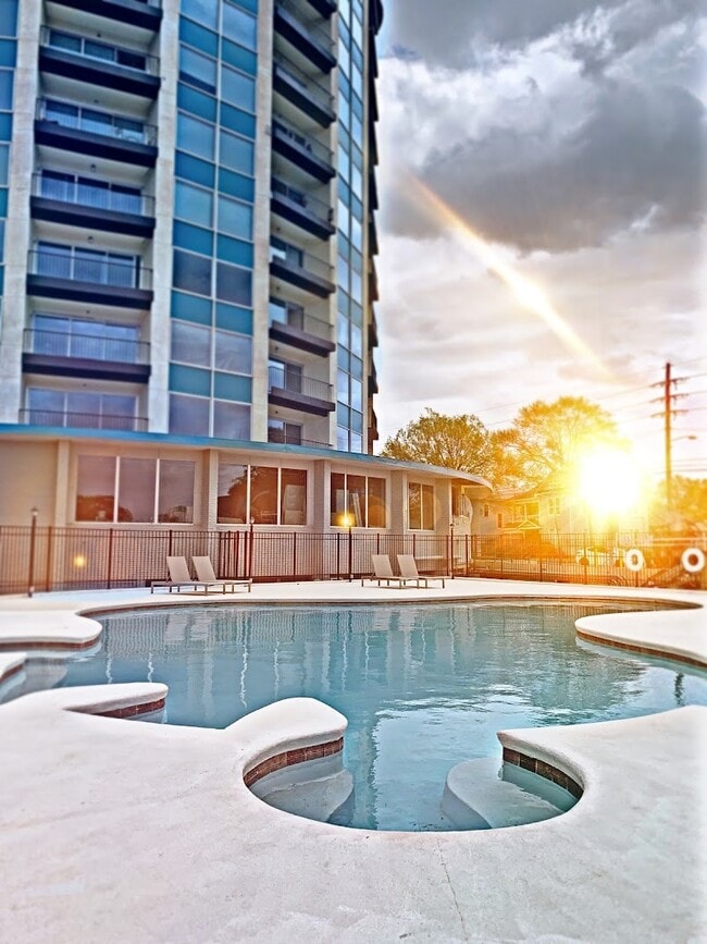 The View Tower - The View Tower Rental