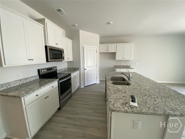 Photo - 116 Windrush Pnes