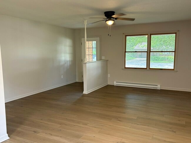 Photo - 119-121 Michael Avenue, Unit 121