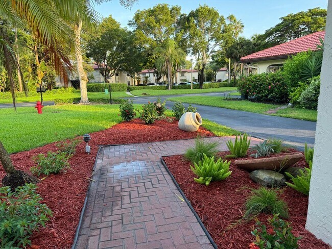 Photo - 21708 Tall Palm Cir