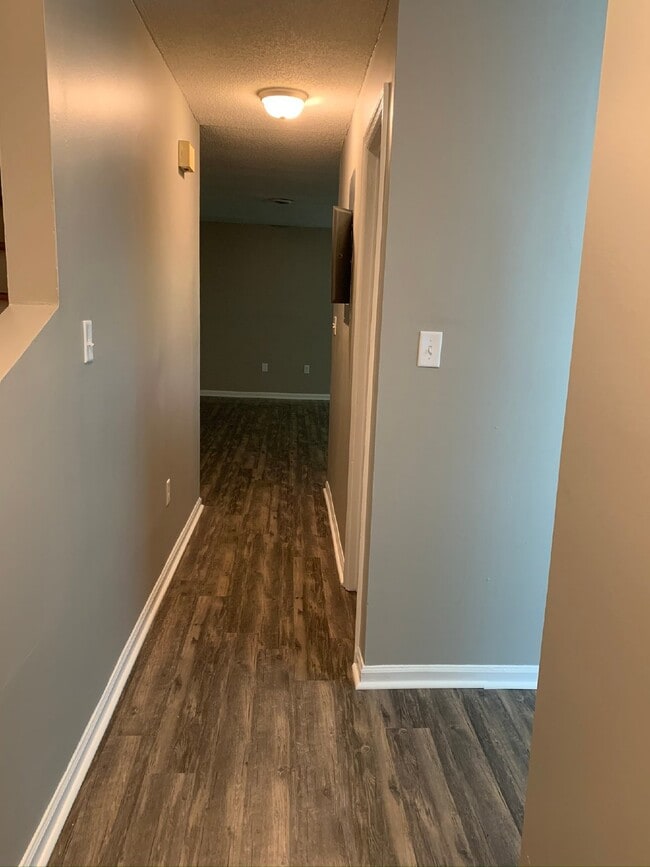 Photo - Townhome For Rent