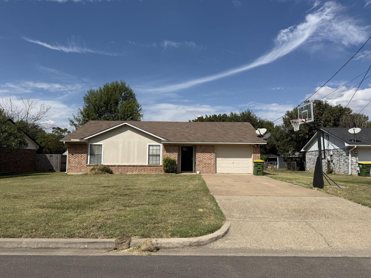 Photo - 3916 Paradise Island Rd