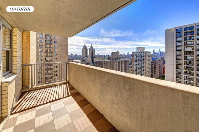 Photo - 100 W 93rd St Rental