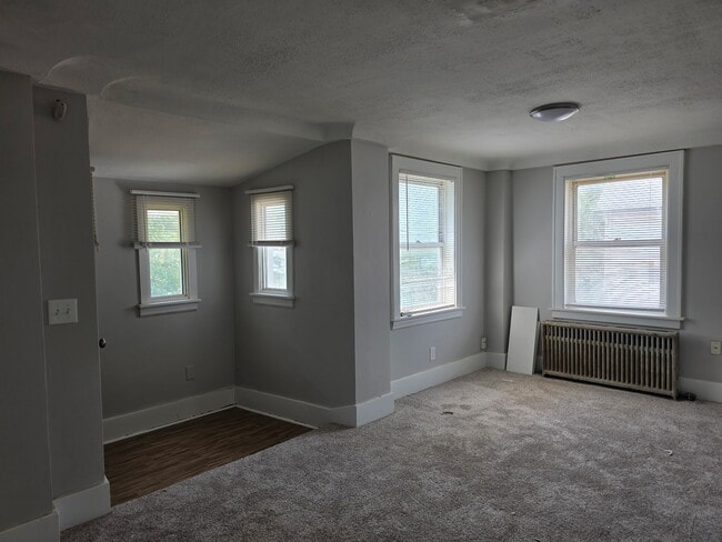 Photo - 1665 Pagel Ave