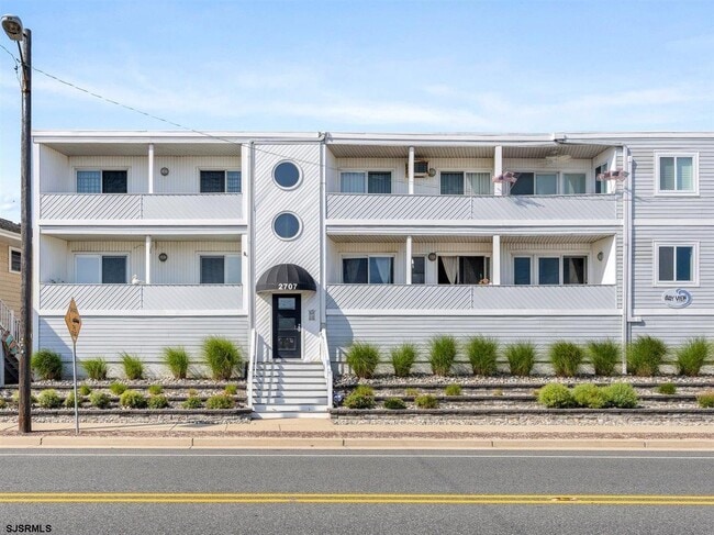 Photo - 2707 Ventnor Ave Unit B