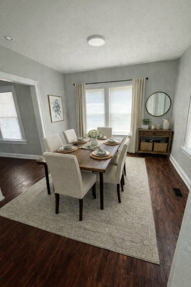 Photo - 1262 E 20th Ave