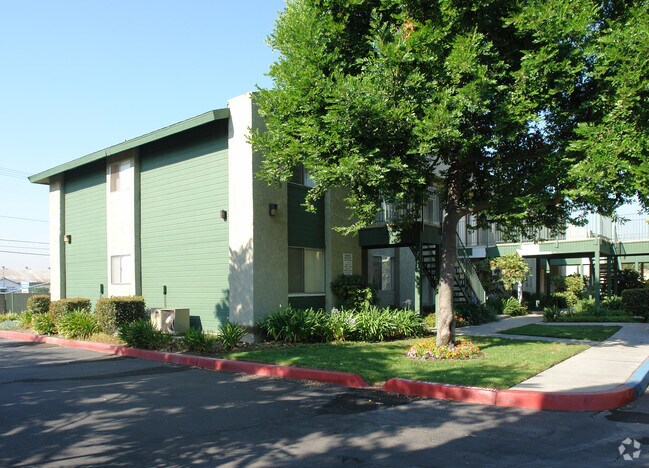 Photo - Ninth Street Terrace