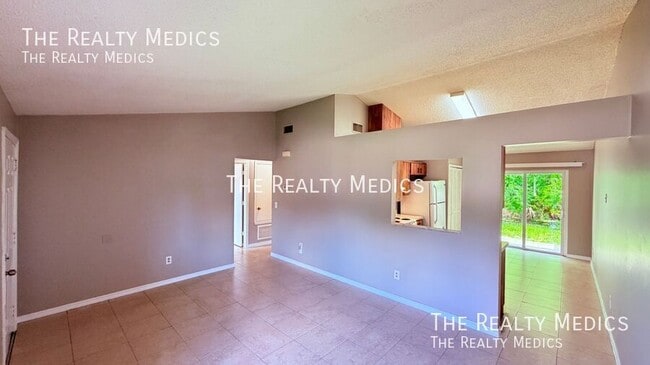 Photo - 12349 Antonio Cir