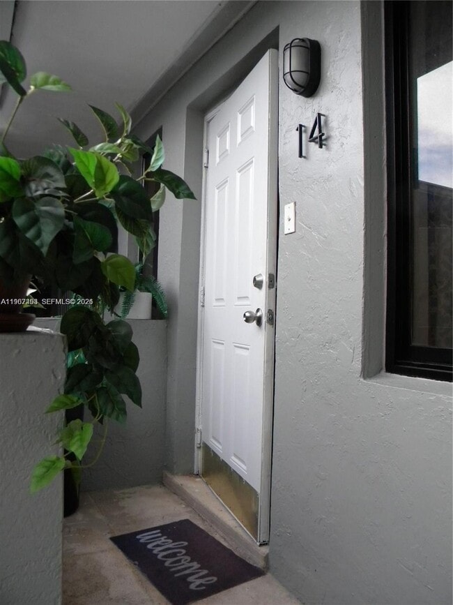 Photo - 3475 SW 1st Ave Unit 14
