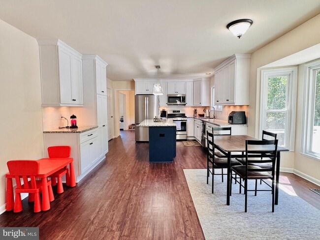 Photo - 5 Averil Ct