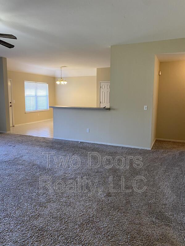 Photo - 5901 SE 88th St