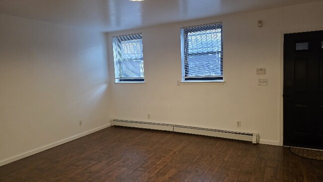 Photo - 1319 Gates Ave Unit 1319 Gates Ave