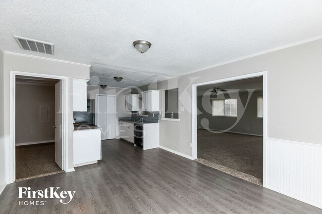 Photo - 3630 Williamsburg Dr