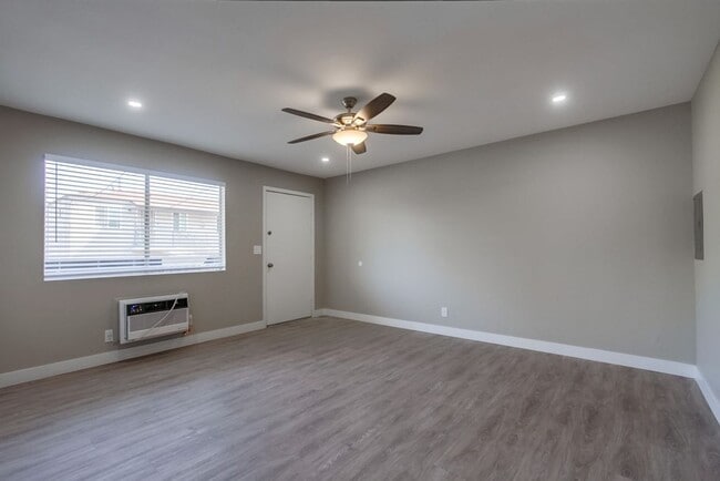 Photo - THE POINTE - JUST RENOVATED! Luxurious Community, W/D In Unit