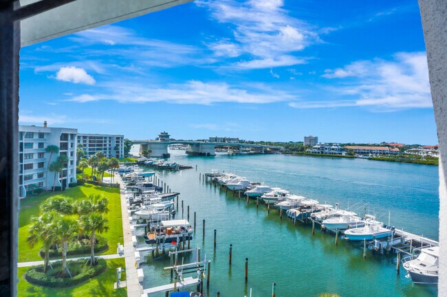 1648 Jupiter Cove Dr Unit 608b