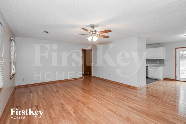 Photo - 72 Hickory Glen Way