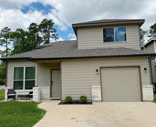 Photo - 710 Crystal River