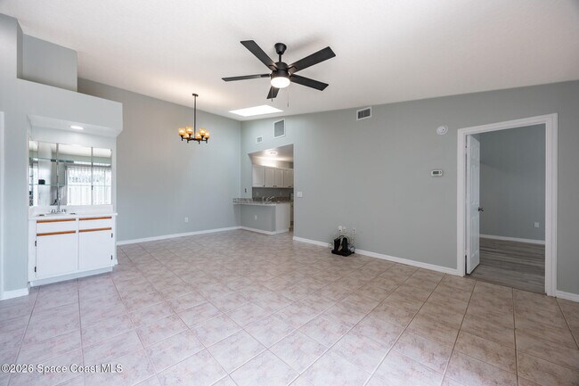 Photo - 1948 Quail Ridge Ct Unit 901