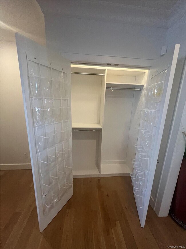 Photo - 69 S Bay Ave