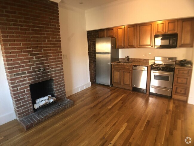 Building Photo - 47 Hereford St Unit 5 Rental