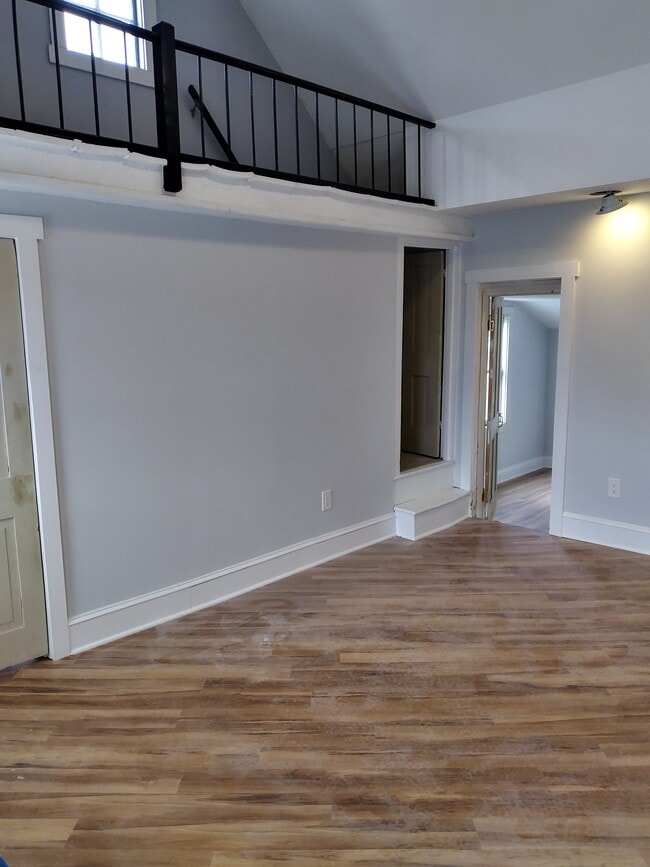 113 Water St Unit 2cd floor apartment