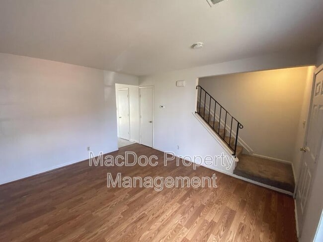 Photo - 509 Powhatan Ct