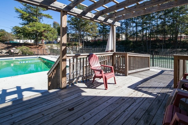 SOMA - Swimming Pool Area - South of Maple Apartments