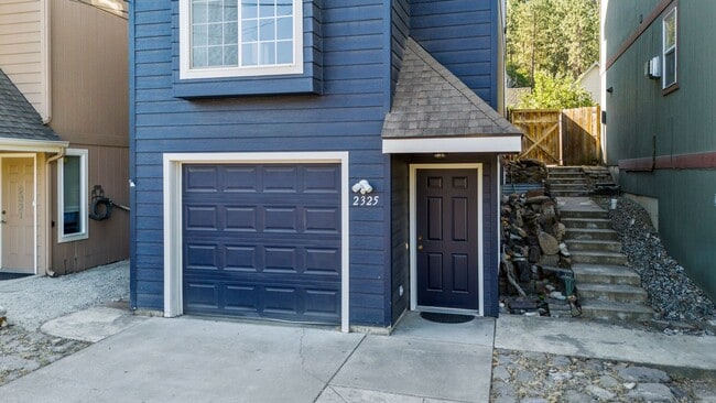 Photo - Downtown / Peaceful Valley 2 Bed 2 Bath ho...
