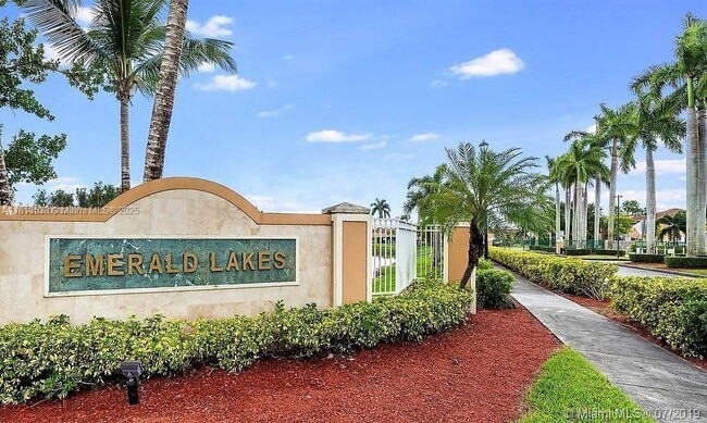 Photo - 14758 SW 9th Ln Townhome
