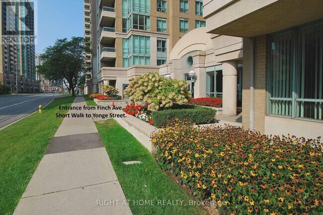 Photo - 39 Pemberton Ave Unit 1009