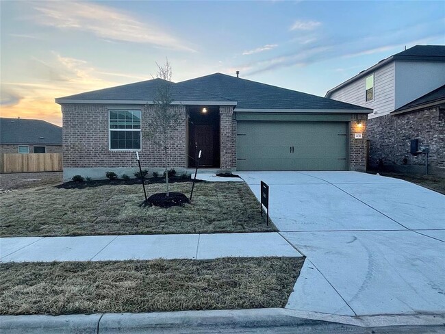 Building Photo - 431 Sebring Cir Rental
