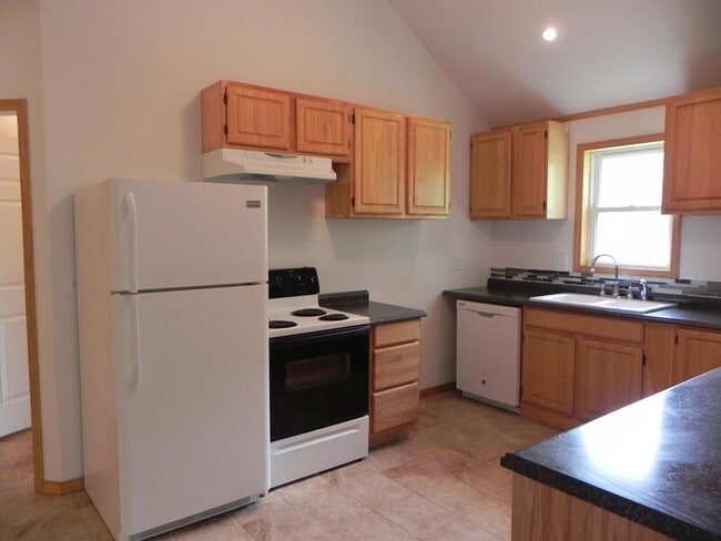 Photo - 803 E Water St