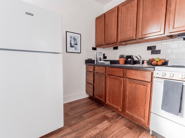 Photo - Edwards on Fifth